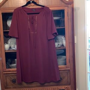 sami & jo Burgundy Shift Dress